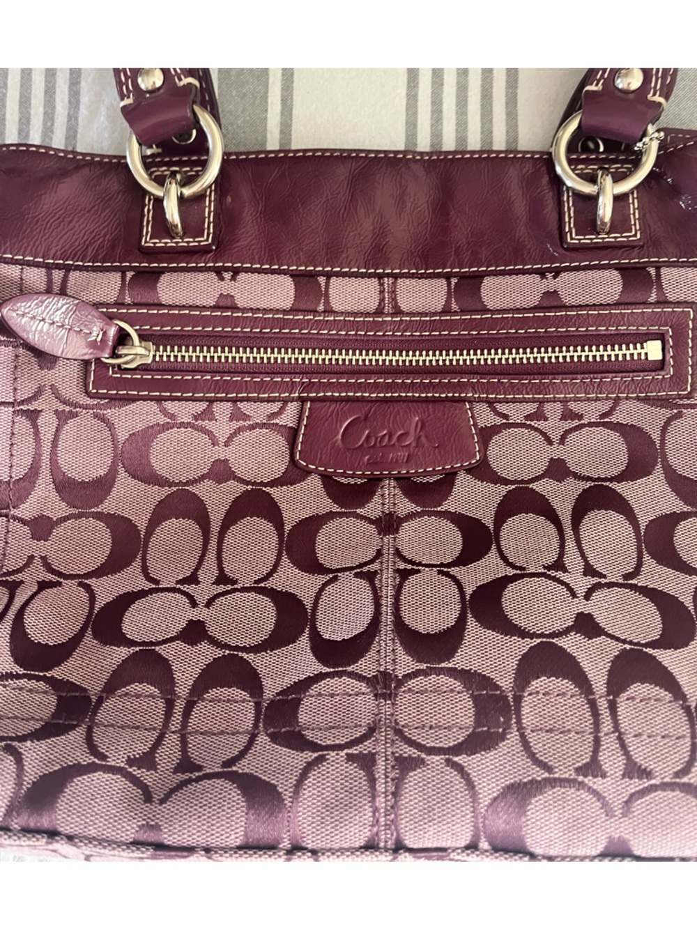 Coach Penelope Signature Shoulder Bag in Purple Plum - Picture 2 of 12